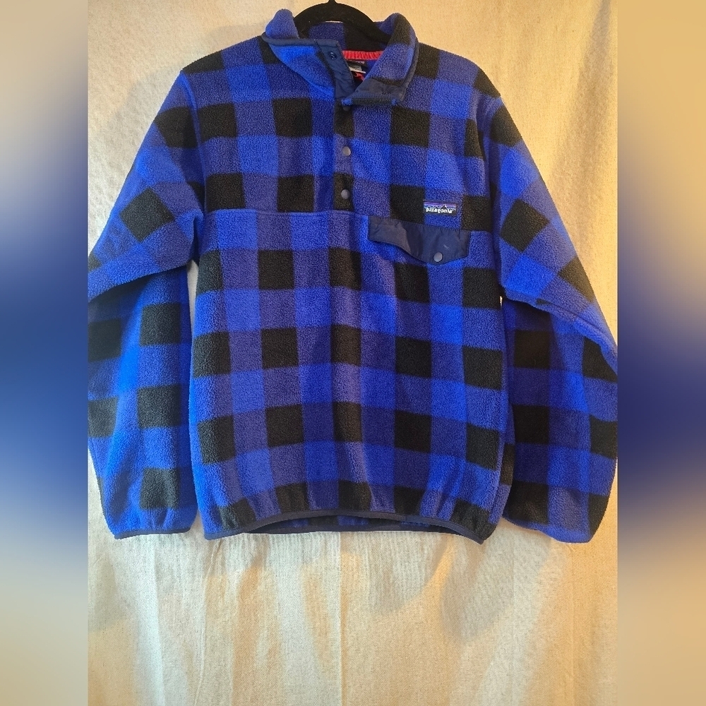 Patagonia Synchilla Blue and Black . - Picture 4 of 4
